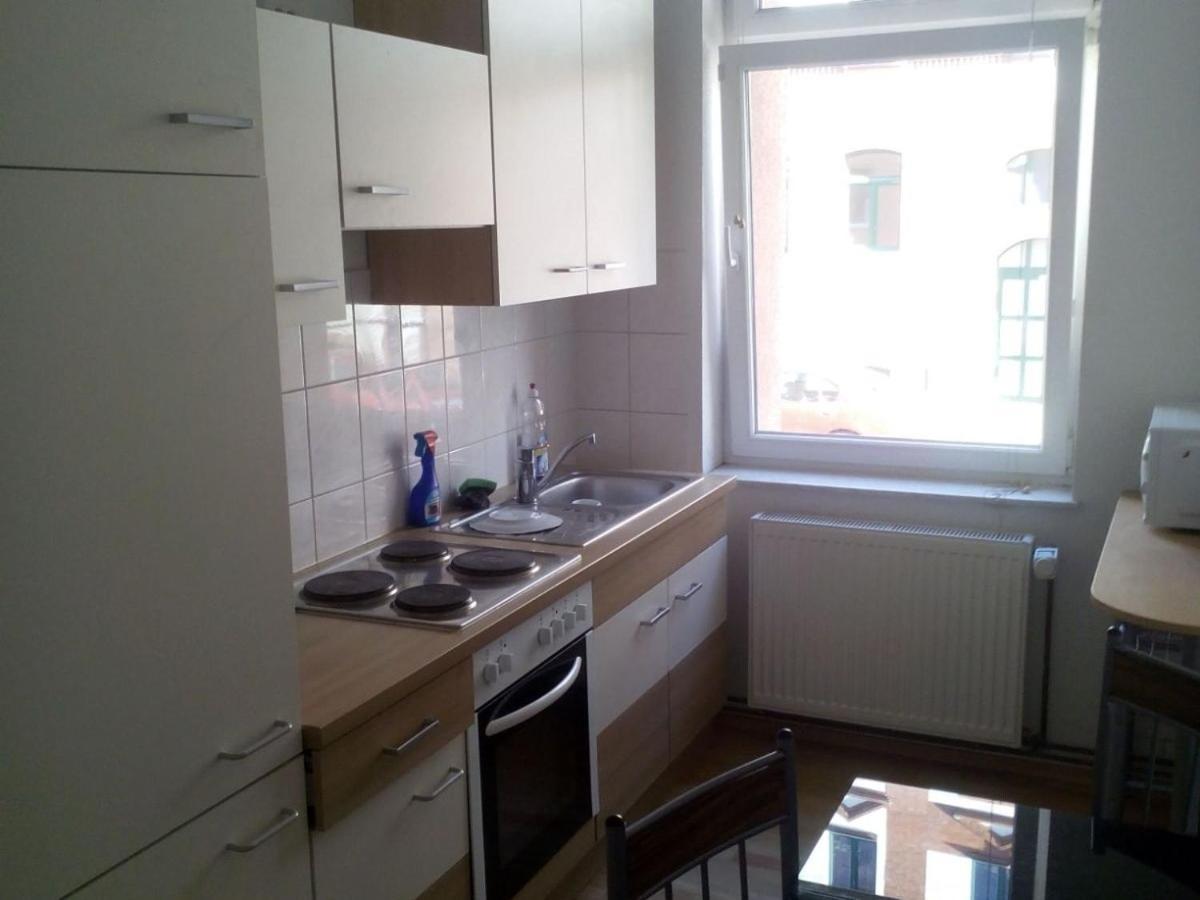 Halle  Hostel Im Medizinerviertel מראה חיצוני תמונה