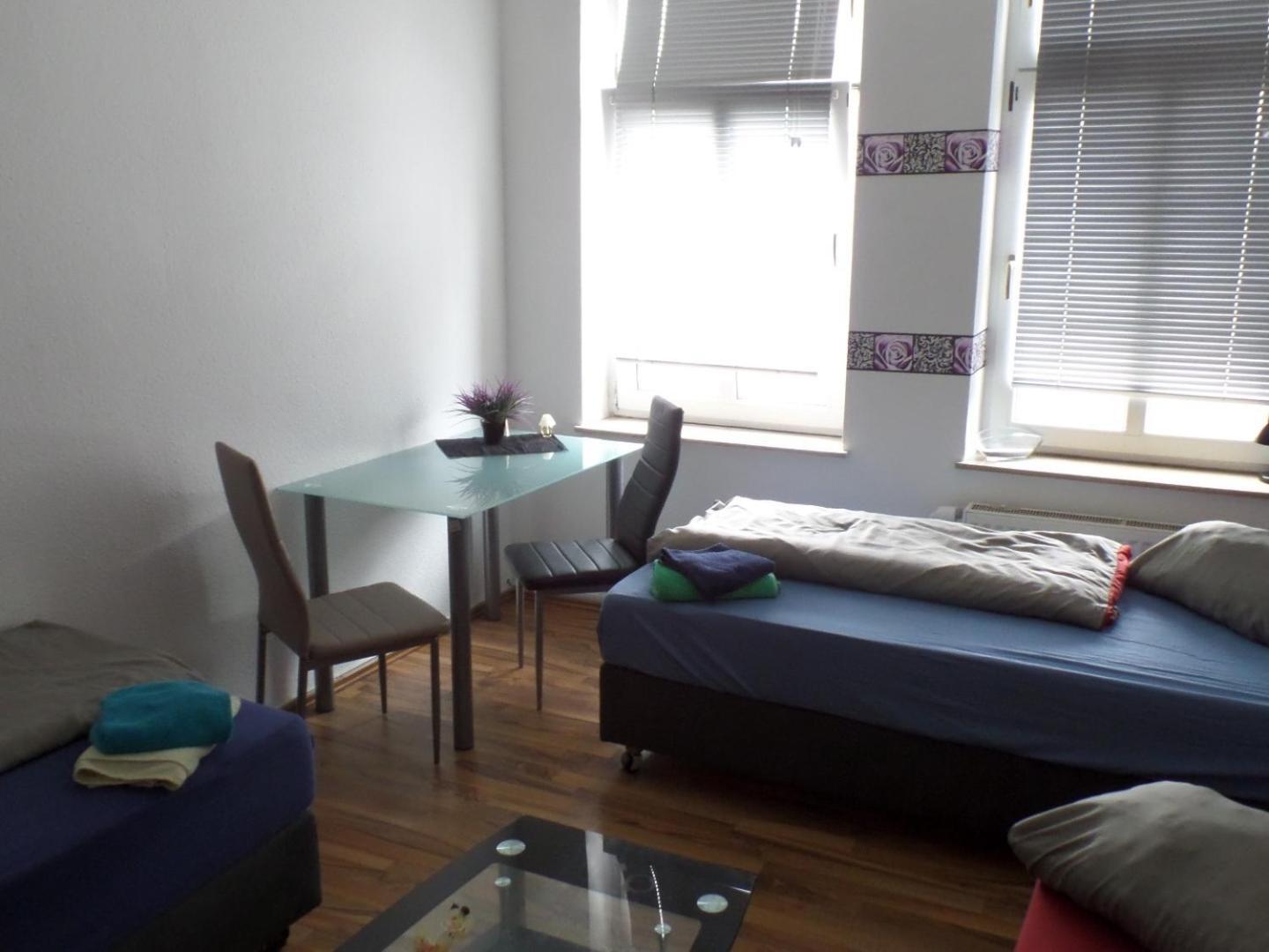 Halle  Hostel Im Medizinerviertel חדר תמונה