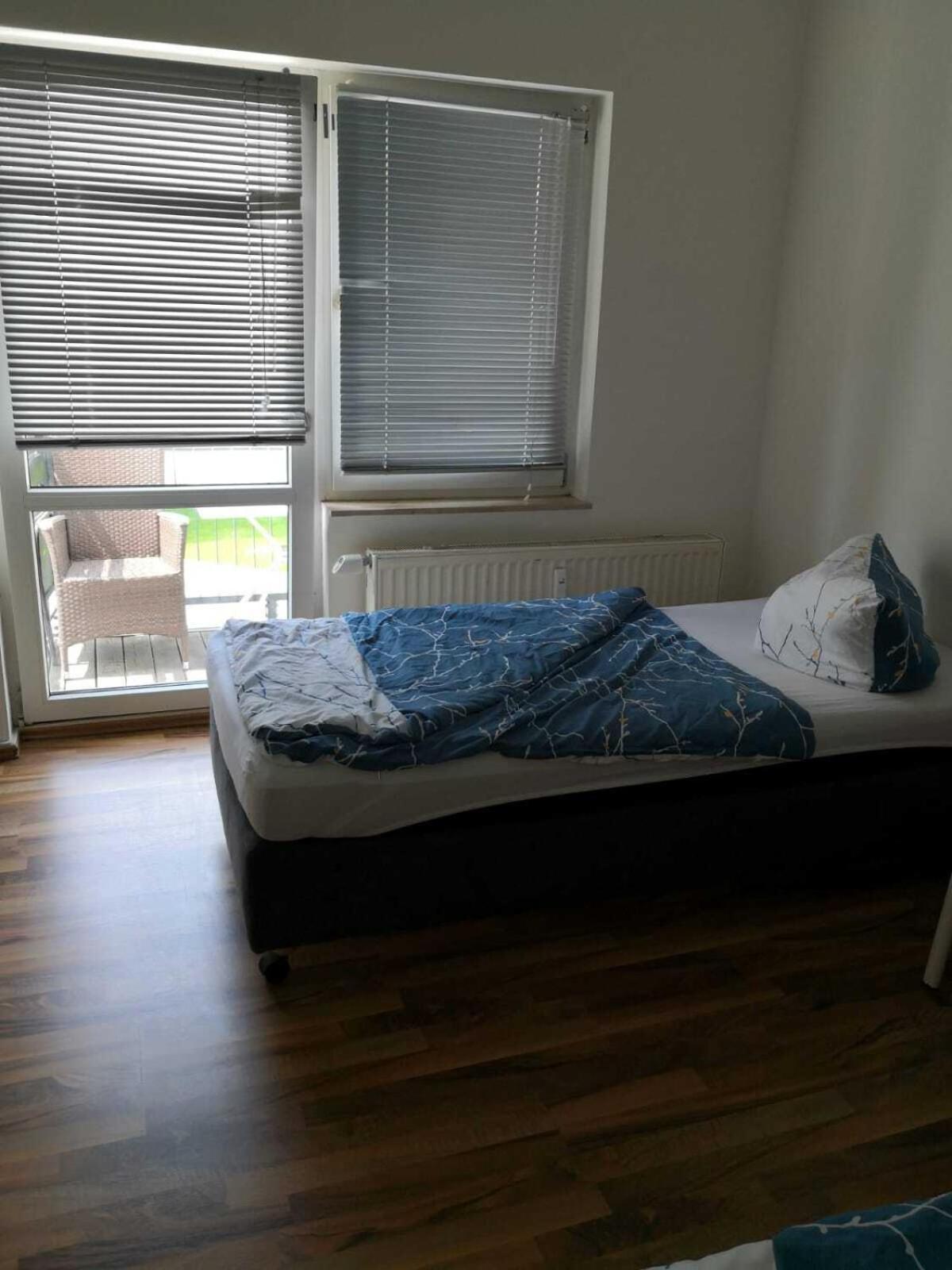 Halle  Hostel Im Medizinerviertel חדר תמונה