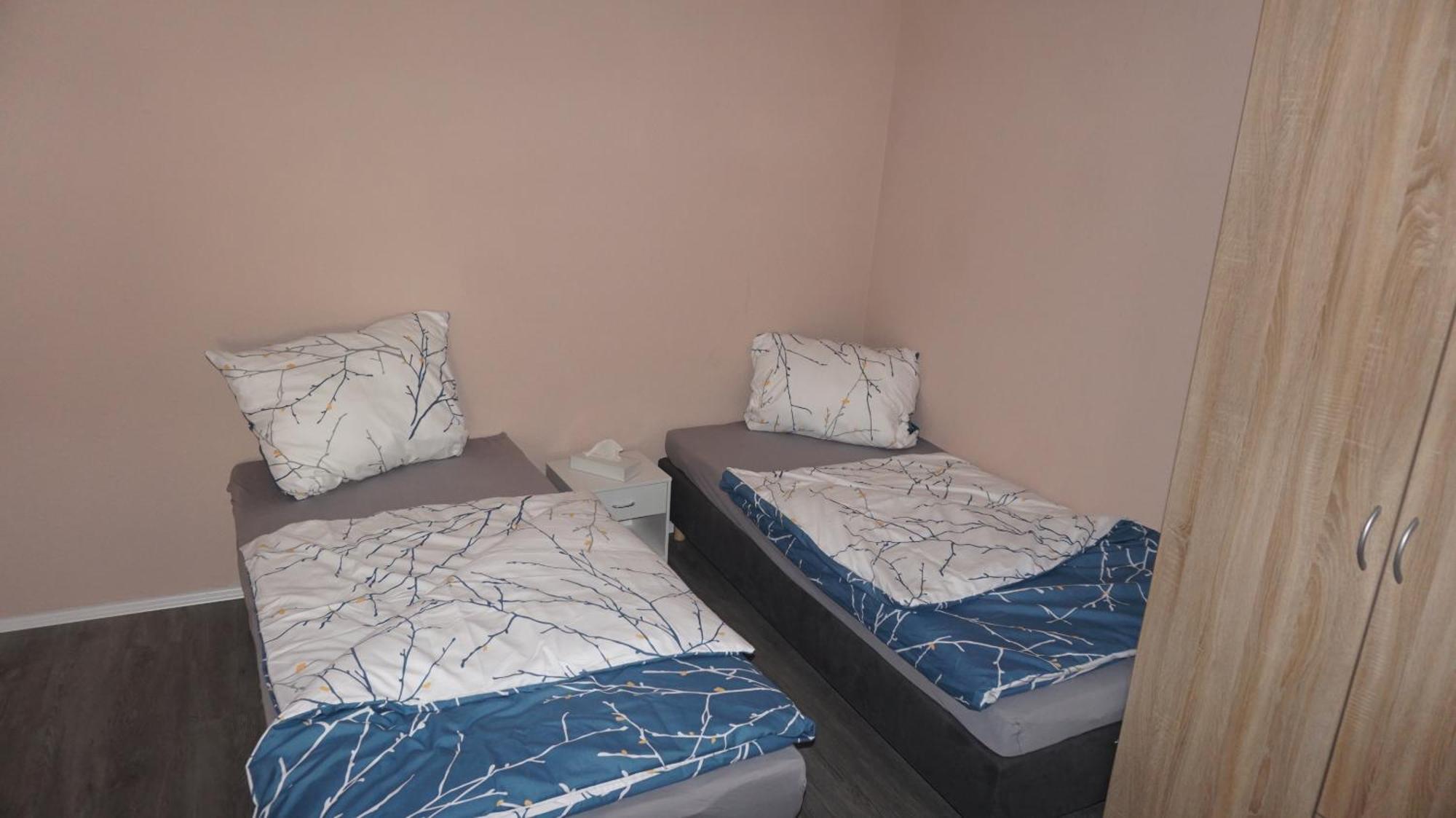 Halle  Hostel Im Medizinerviertel חדר תמונה